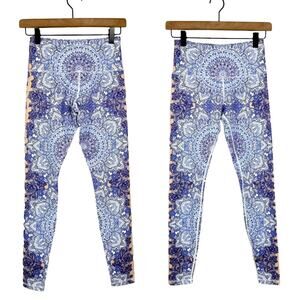 Just Live China Blue Mandala Print Mid Rise Full Length Yoga Leggings